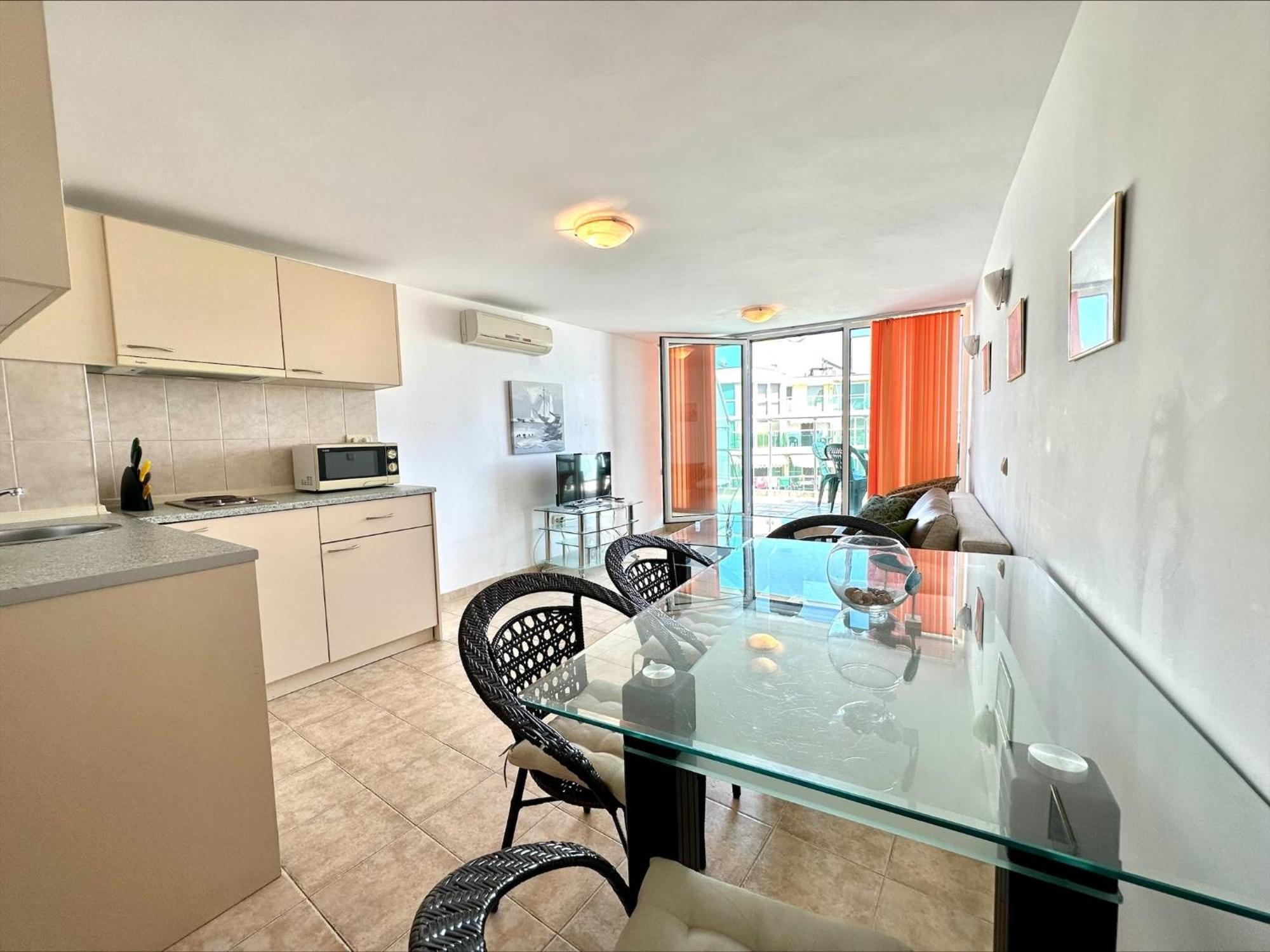 Julia Family - Menada Apartments Солнечный берег Экстерьер фото