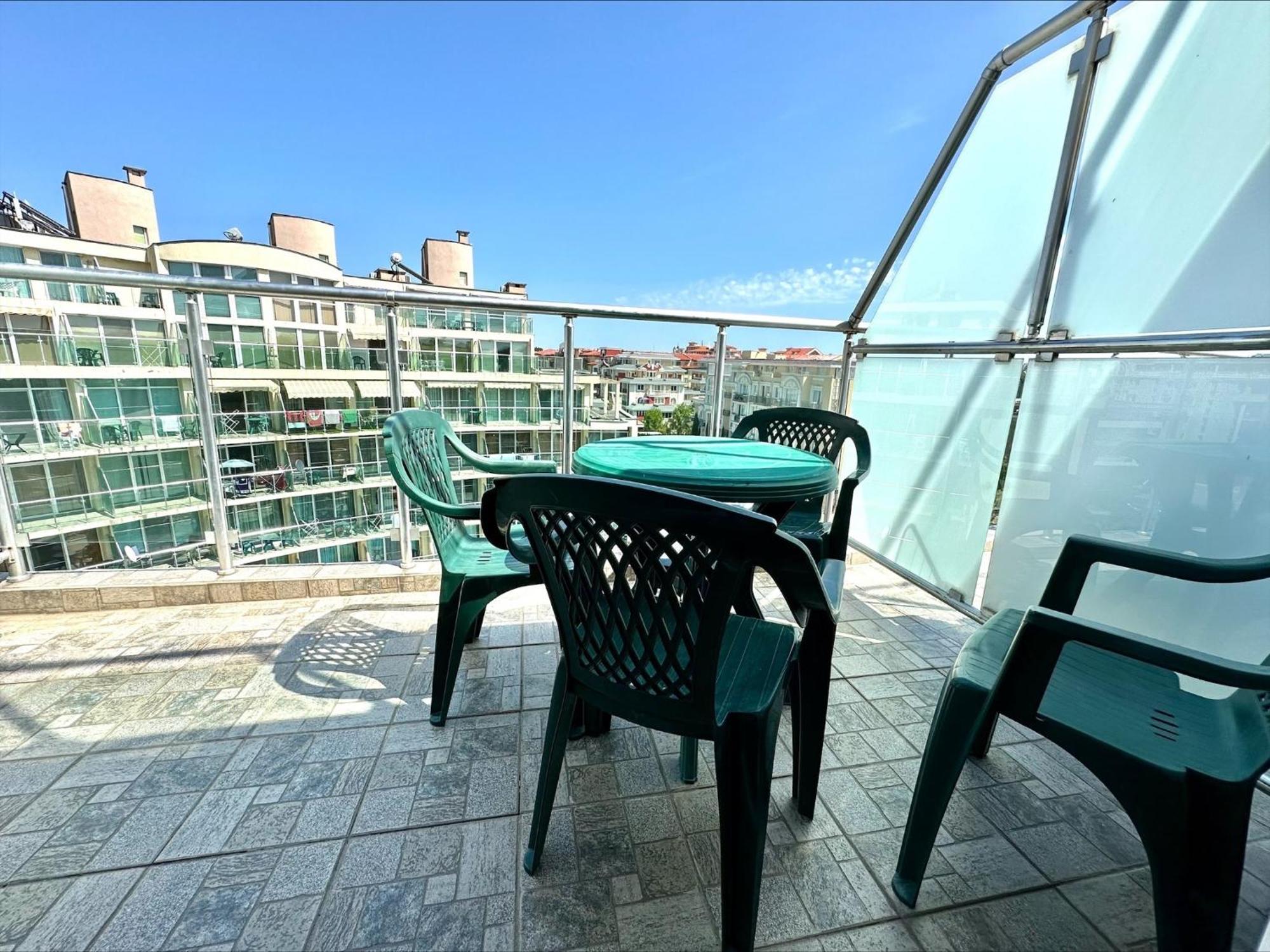 Julia Family - Menada Apartments Солнечный берег Экстерьер фото