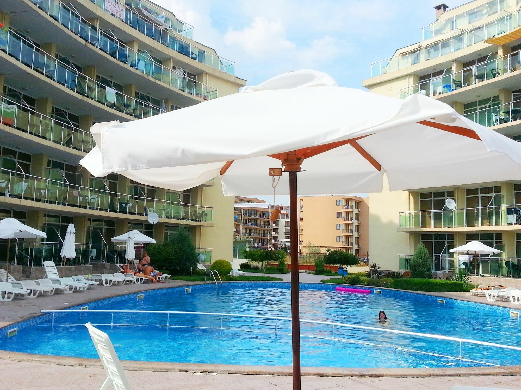 Julia Family - Menada Apartments Солнечный берег Экстерьер фото